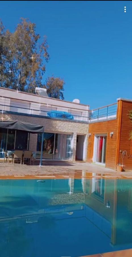 Nahellan Villa
