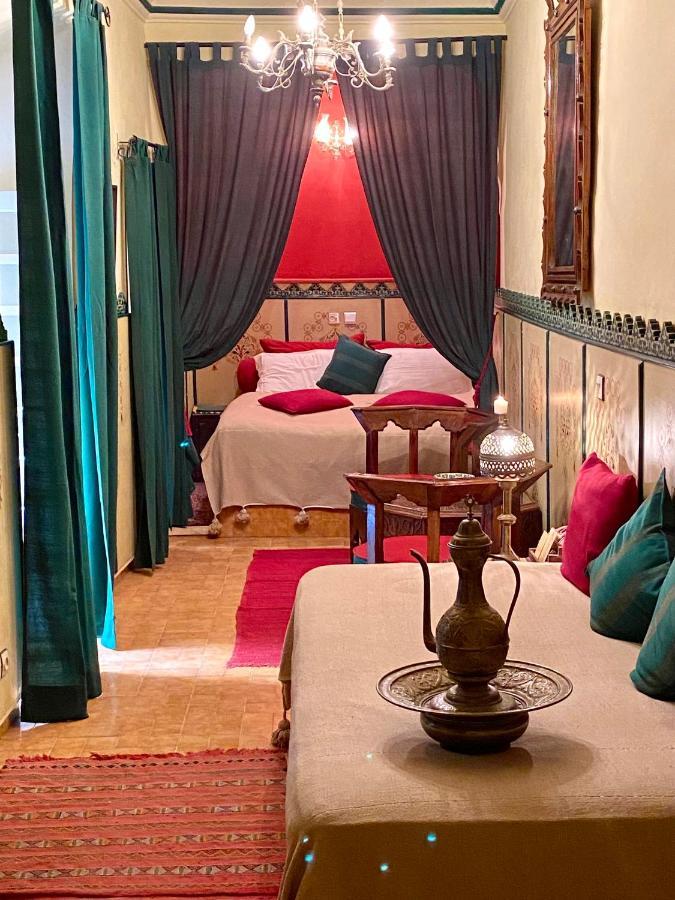 Sherazade Hotel 3*
