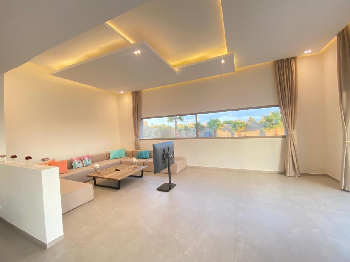 Paradise Villa *
