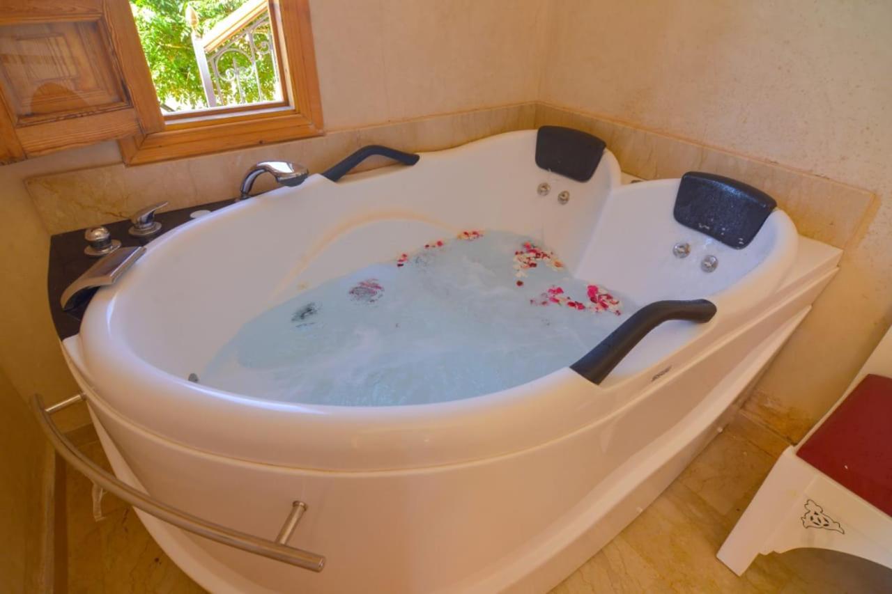 Villa Jnane Az Zatr Marrakesh