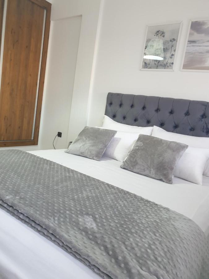 Apparemment Yasmina Apartamento