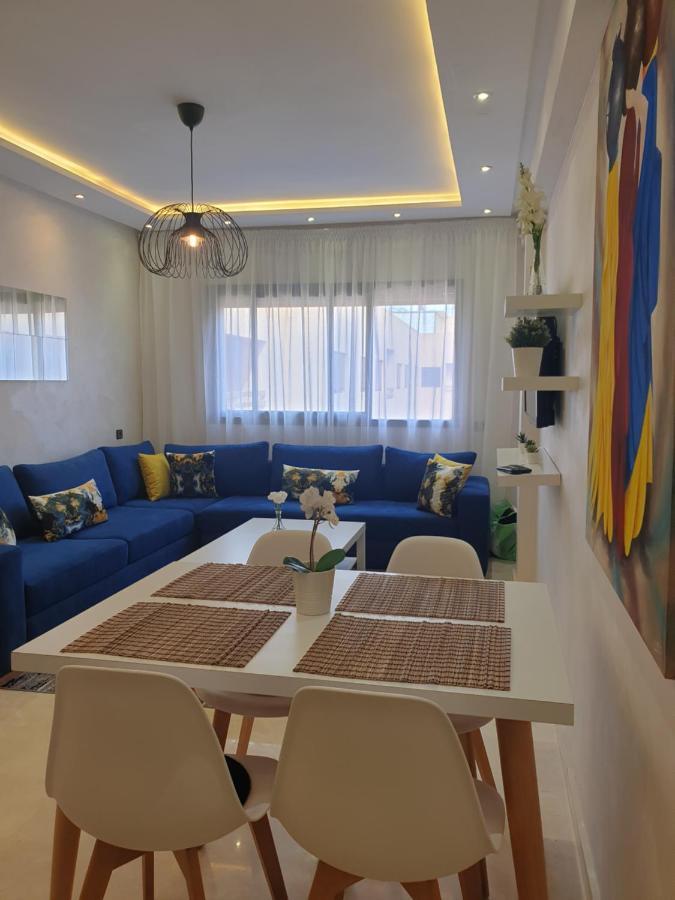 Apparemment Yasmina Apartamento
