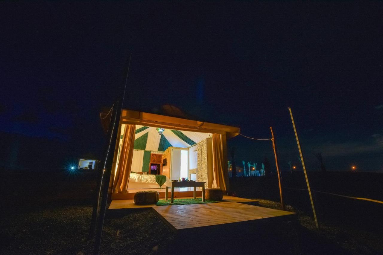 Campo de lujo Agafay Pearl Camp Marrakech