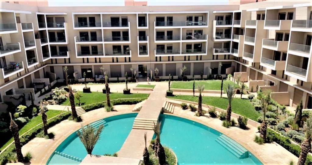 Royal Deluxe Gold - Marrakech, Luxe Pool View Apartment Marrakesh