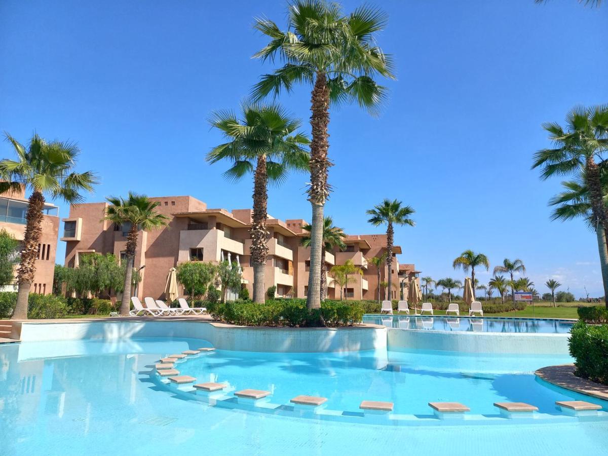 Prestigia De Luxe Apartment *