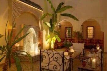 Bed and breakfast Petit Karmela 3*