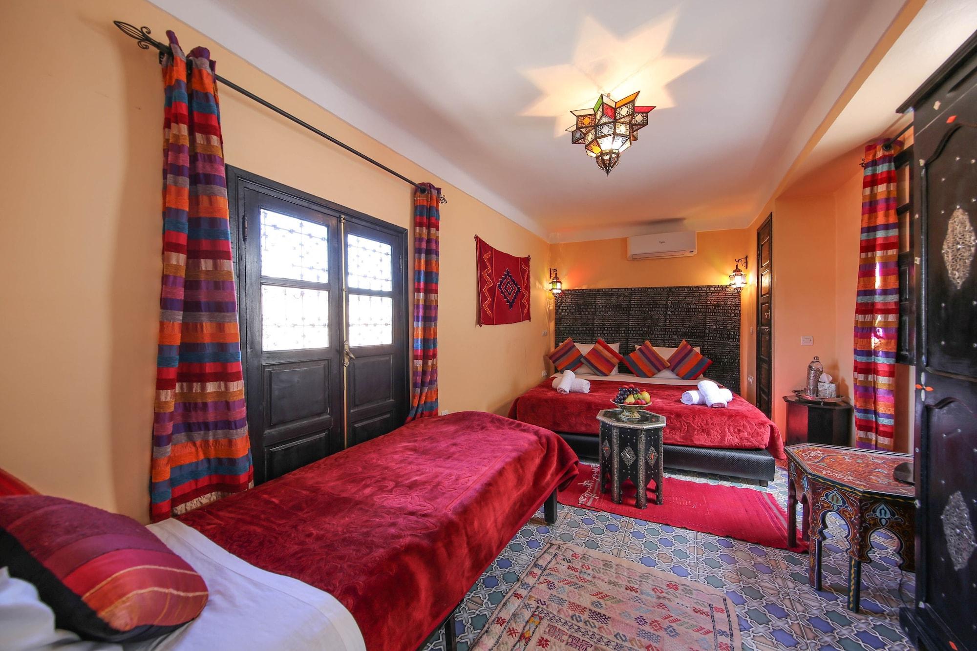 Africa 4*