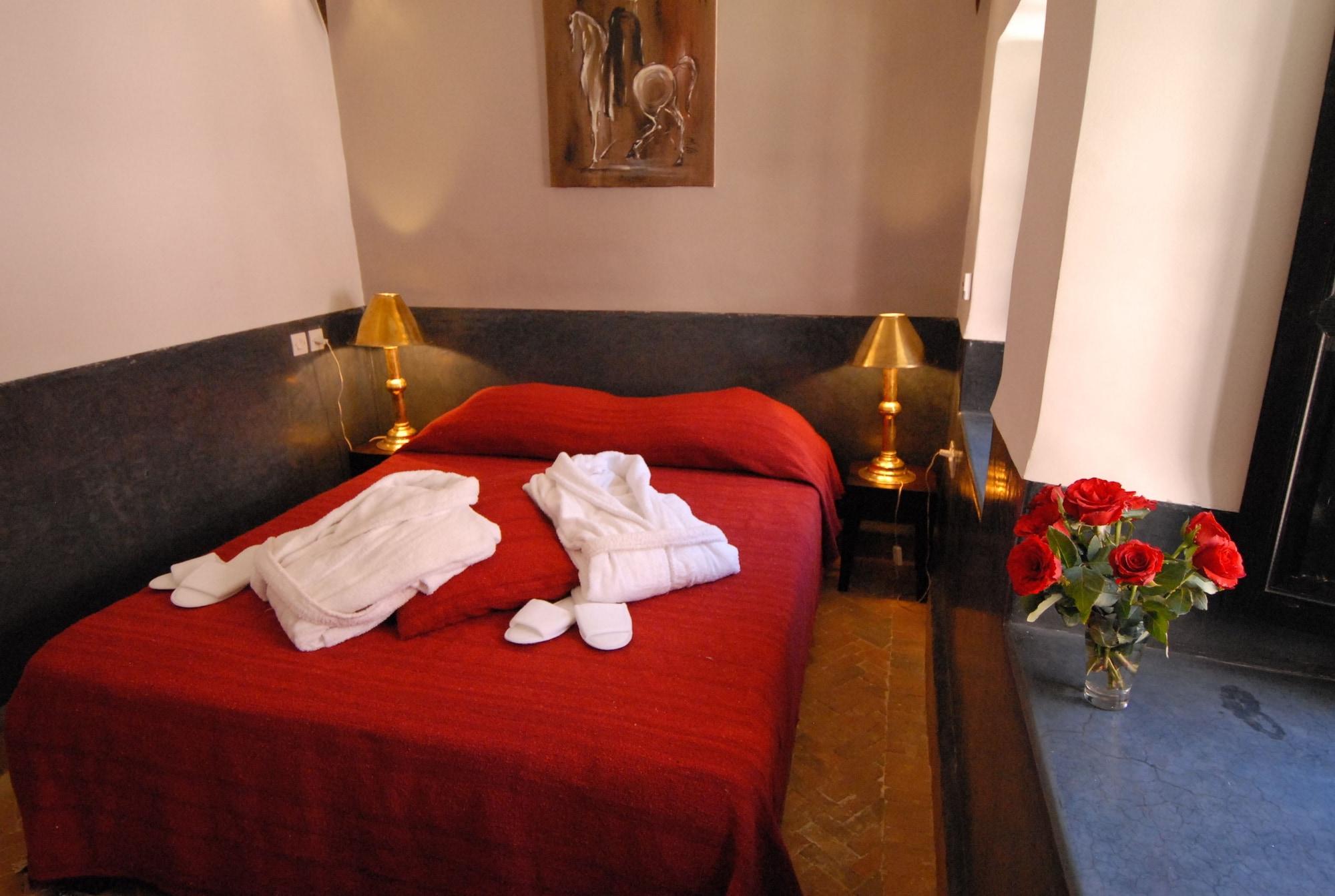 Riad Ajmal 3*