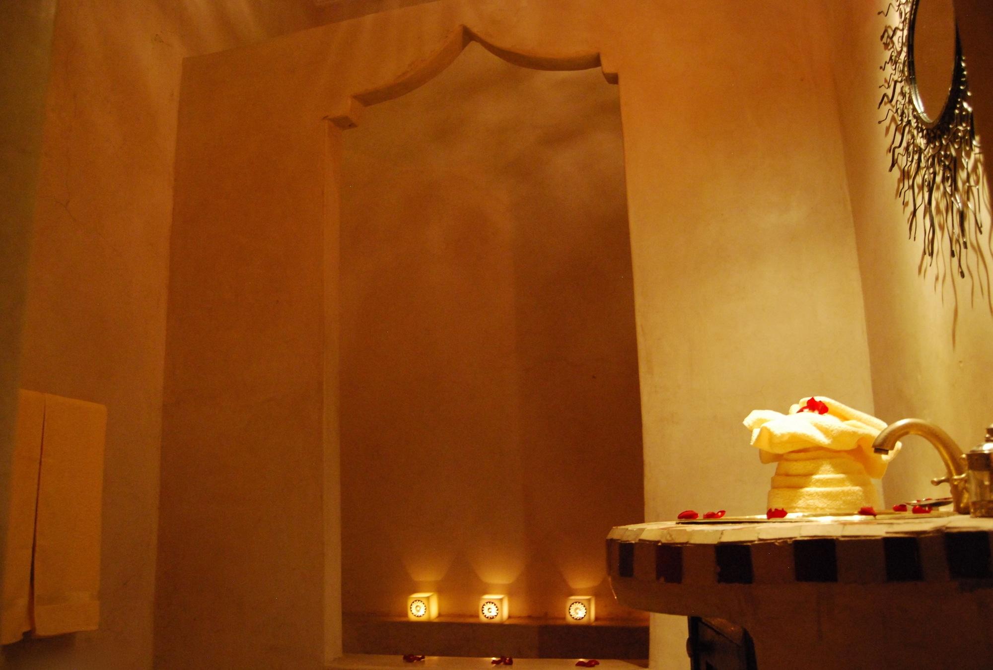 Les Fees Riad
