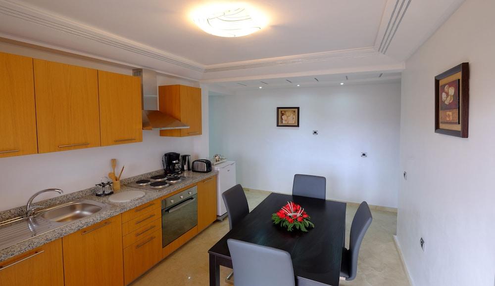 Aparthotel Mouna