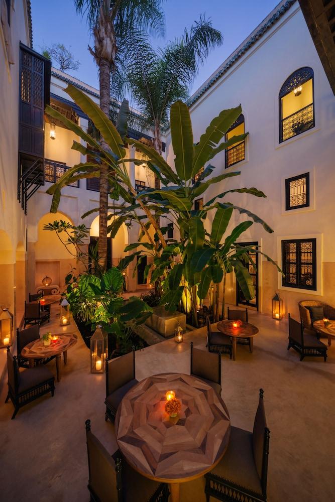 72 & Riad 4*