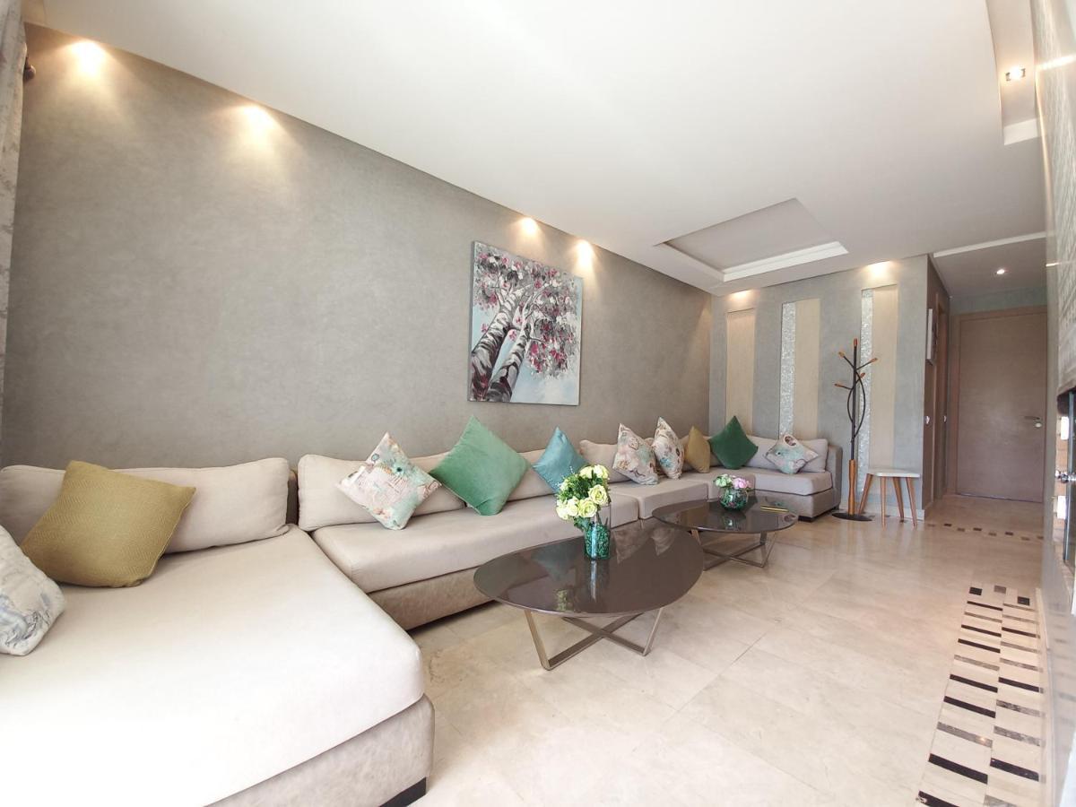 Prestigia De Luxe Apartment *