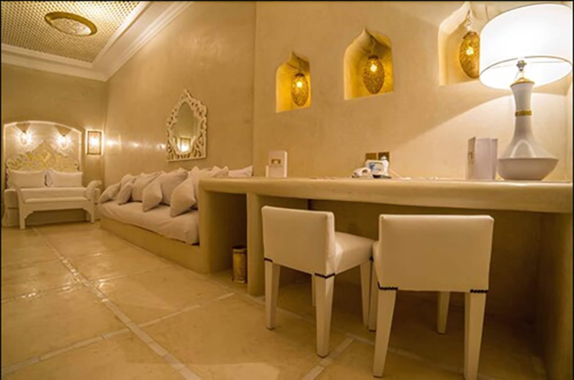 Palais Blanc & Riad