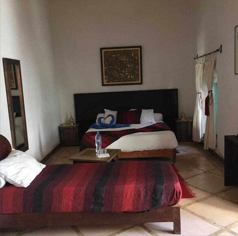 Dar Bounouar Riad