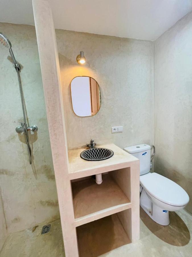 Yu Yu Guest house