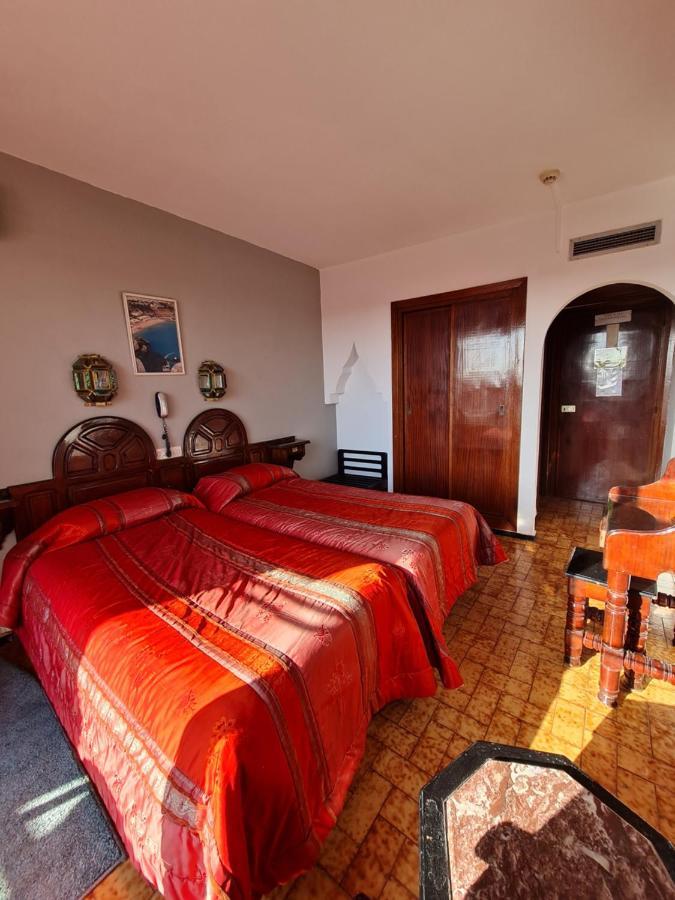 Tachfine Hotel