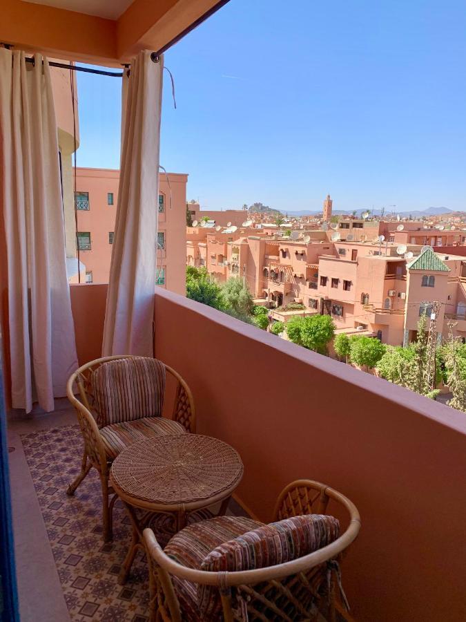 Apartment Moderne, Lumineux & Spacieux Avec Balcon -central -wifi-smart Tv-clim *