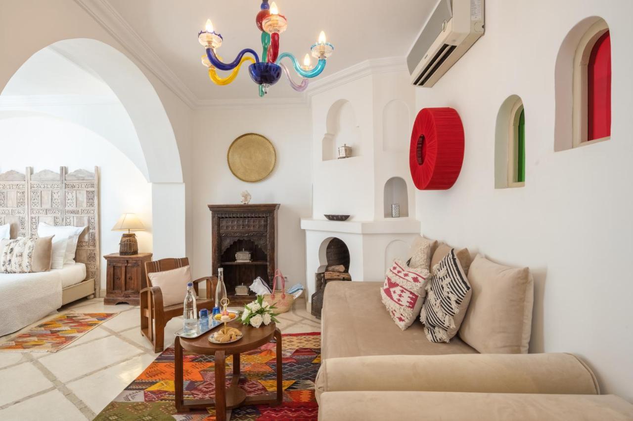 Alma Riad
