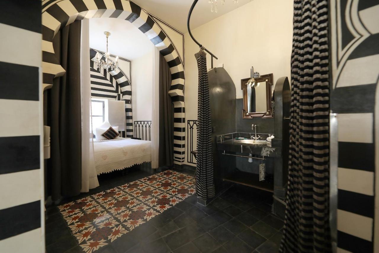 Bindoo & Guest house
