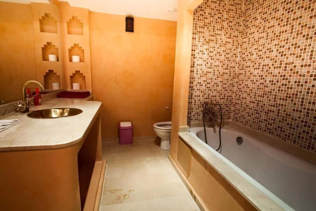 Palmeraie Appartement 2 chambres à coucher Apartamento *