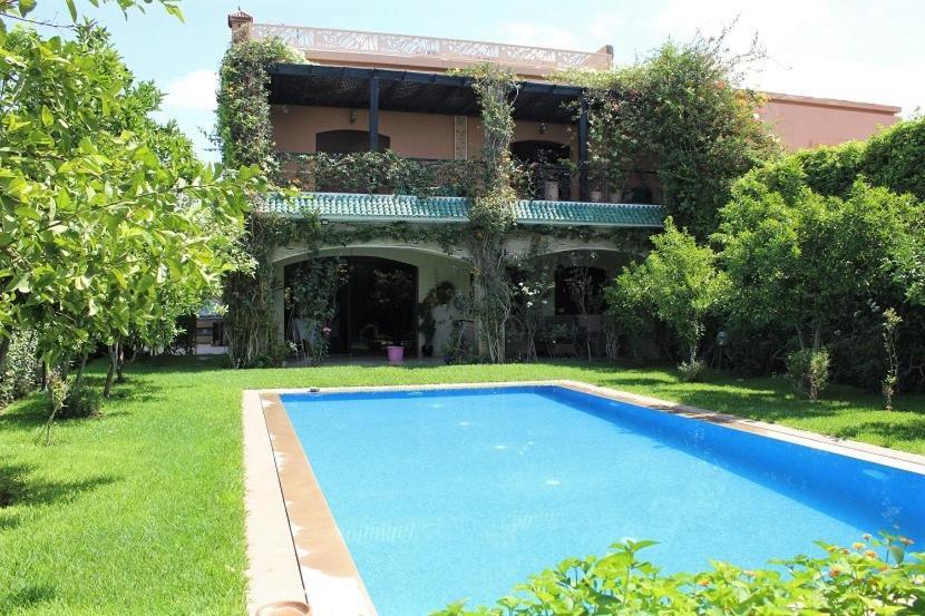 Villa Magnifique Avec Piscine Chauffee Que Pour Famille *