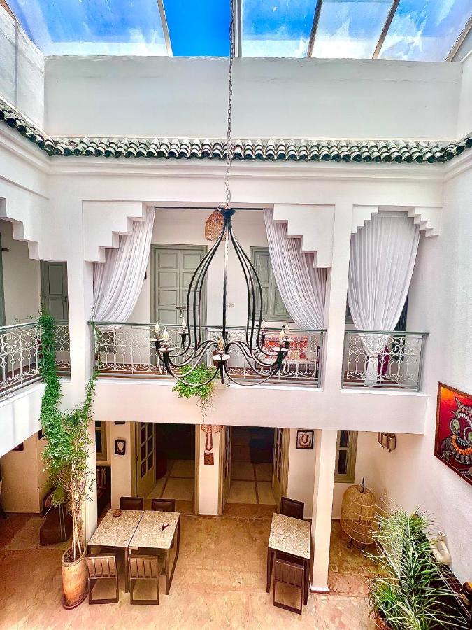 Casa de hóspedes Dar Chadia *