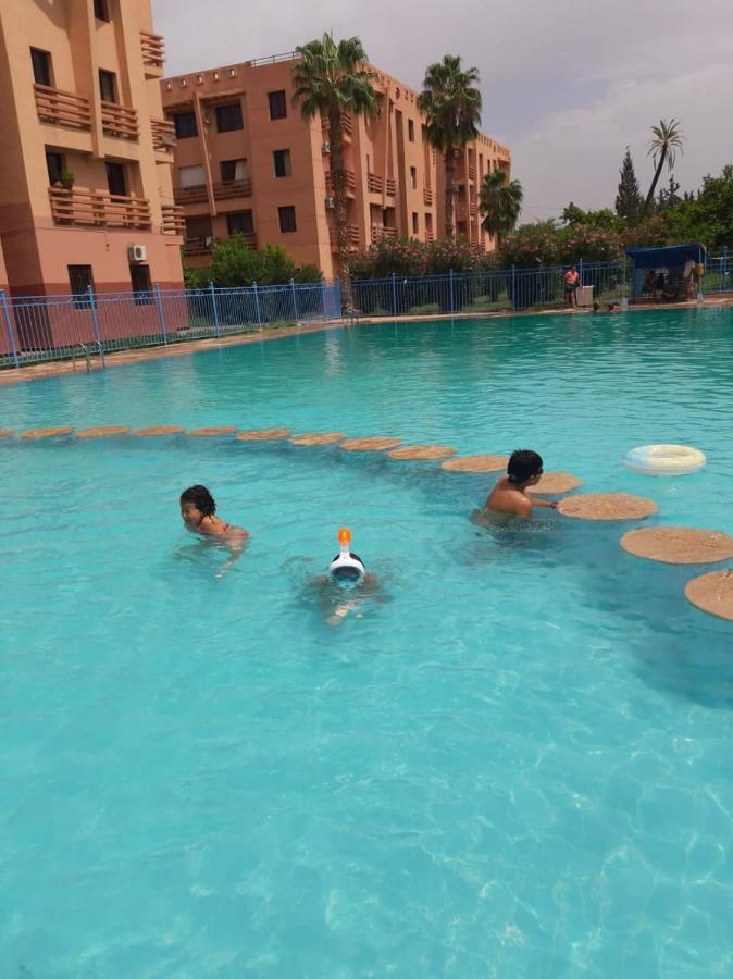 Charmant Logement Avec Parking Residenciel Sans Piscine Apartment *
