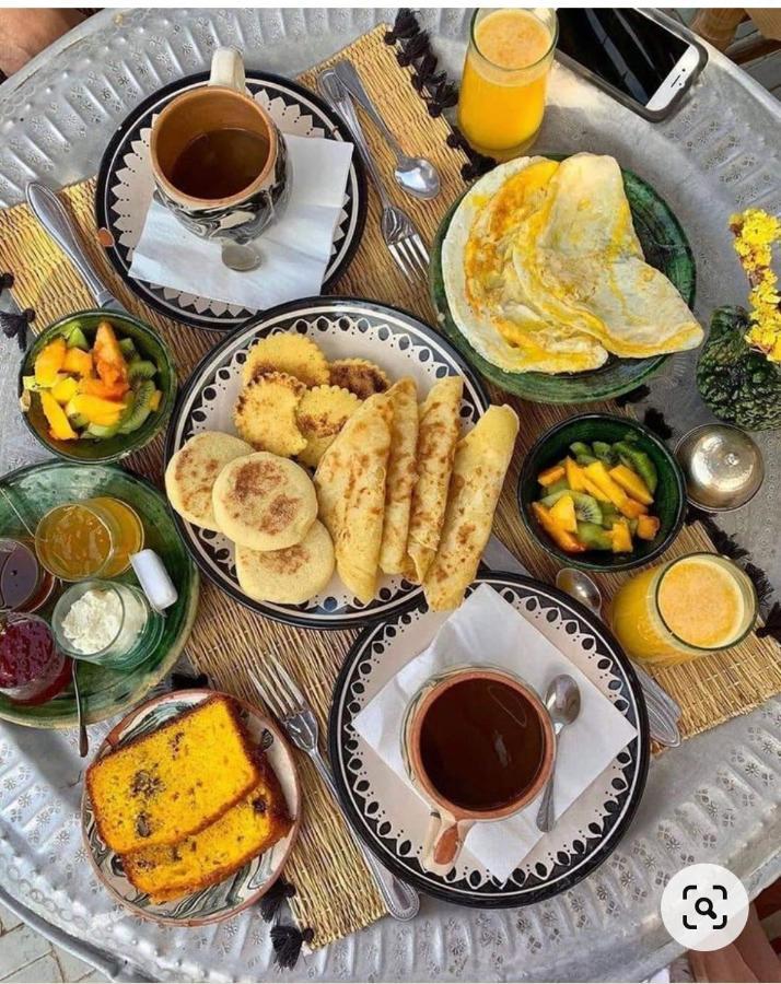 Dada Mouss & Acomodação com café da manhã  3*