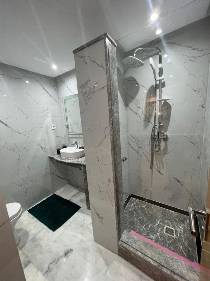 Palace B Av Hassan Ii Marrakech 40000 -brand New Luxury Unit#2 & Unit#29 Apartment Marrakesh
