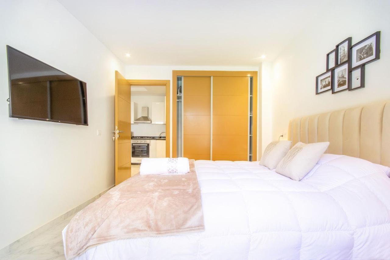 New!, Jardin Privé , Transats, Barbecue Appartement Marrakesh
