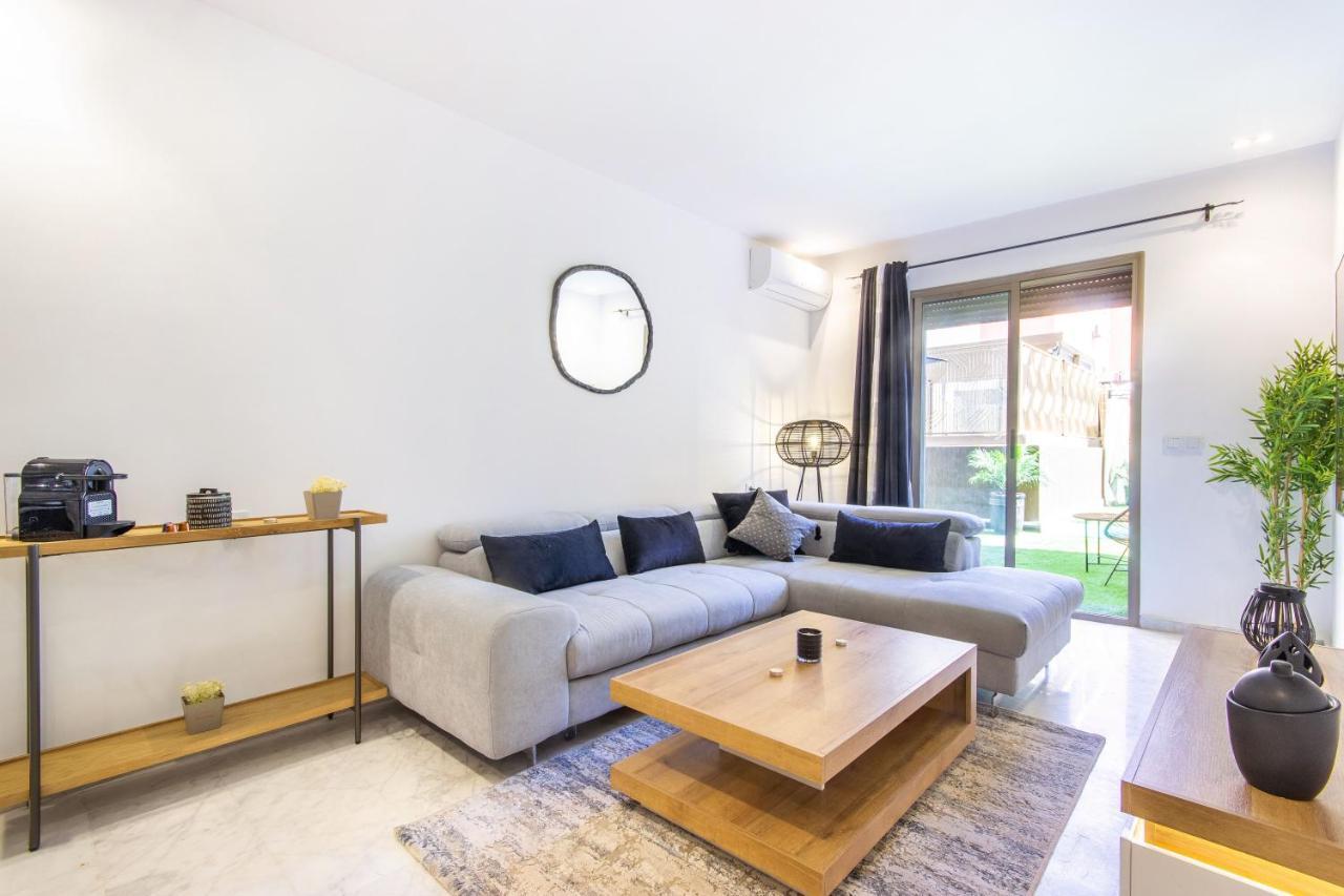 New!, Jardin Privé , Transats, Barbecue *