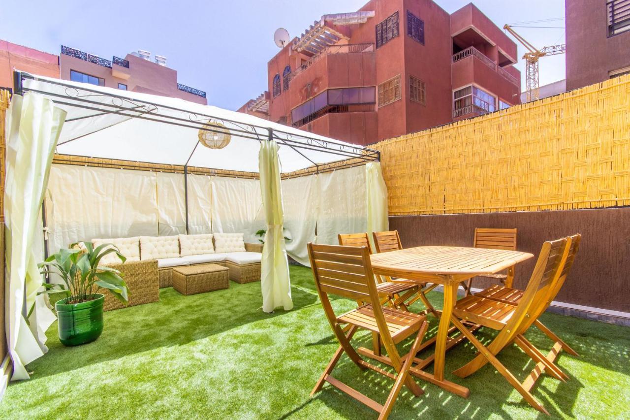 New!, Jardin Privé , Transats, Barbecue *