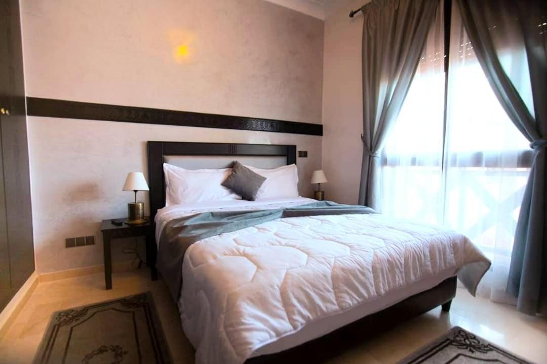 Apartamento Palmeraie Appartement 2 chambres à coucher *