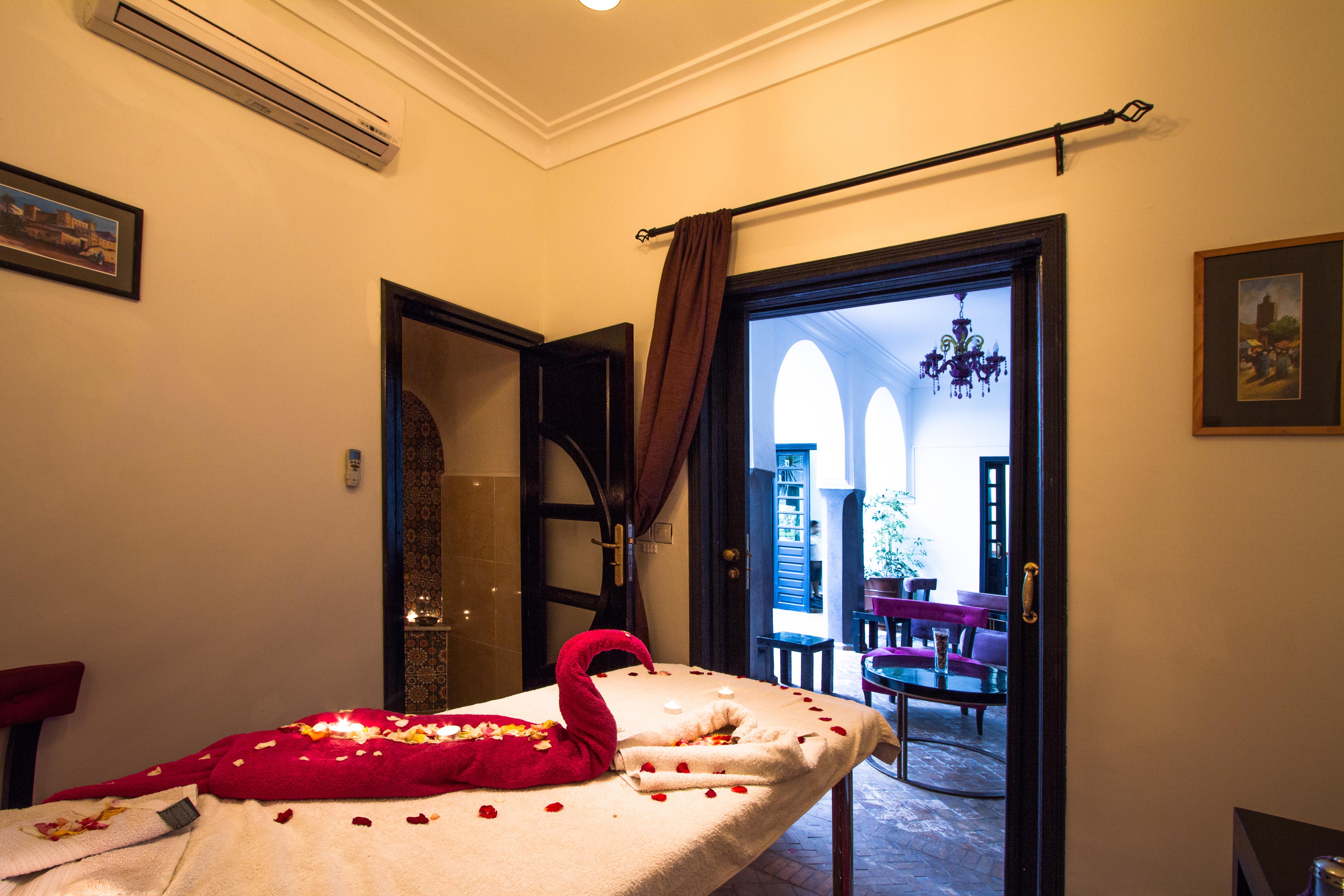 Riad Amiran &
