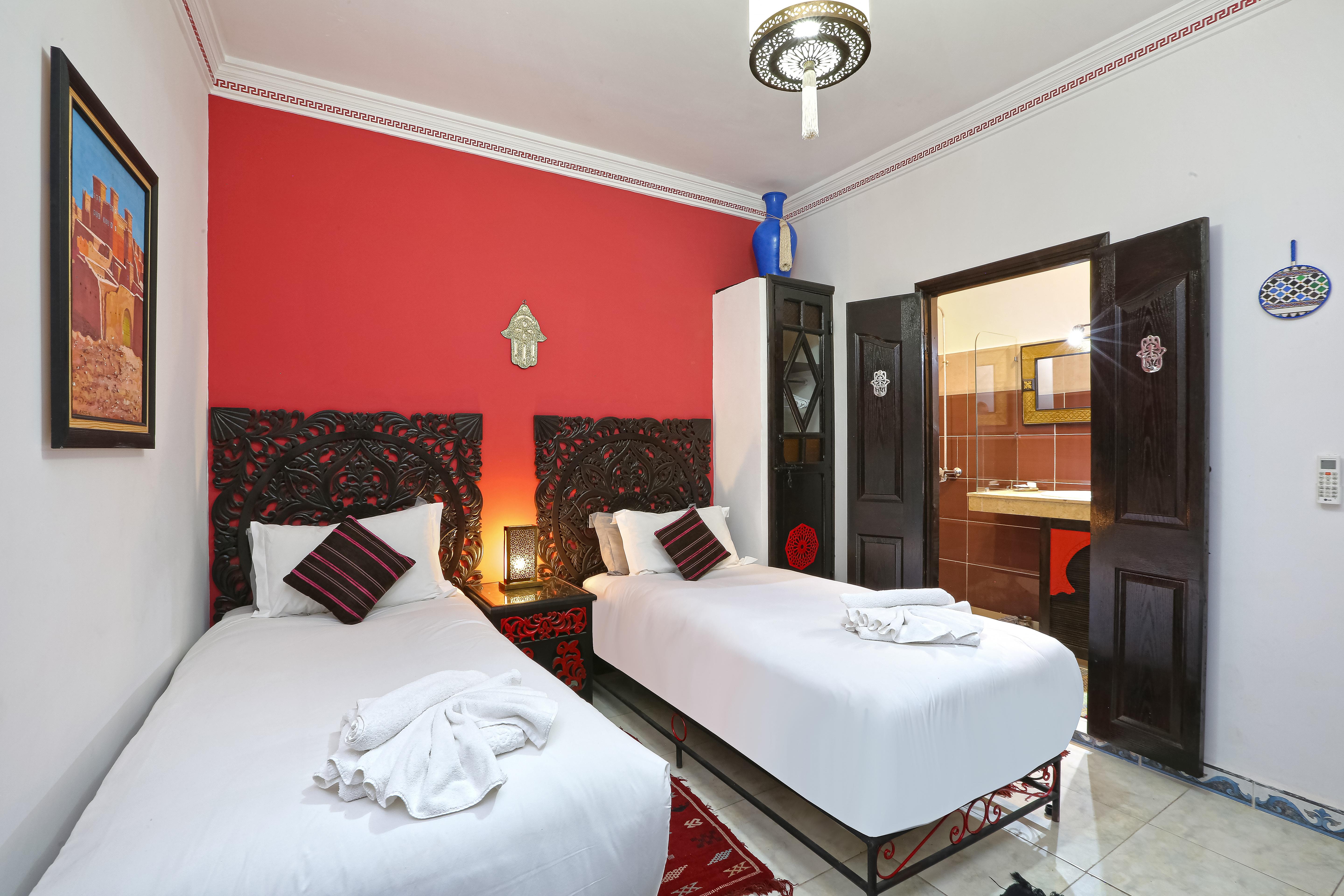 Luzia Bed & Breakfast