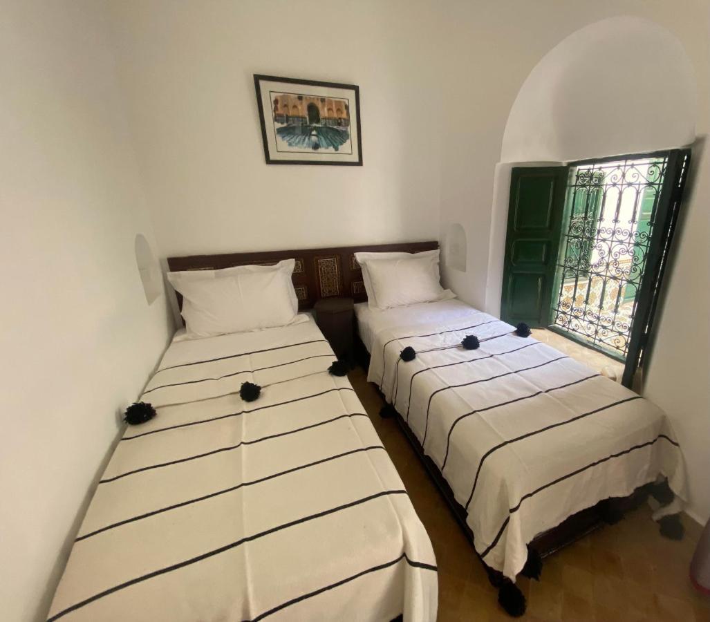 Al Karama Guest house 3*