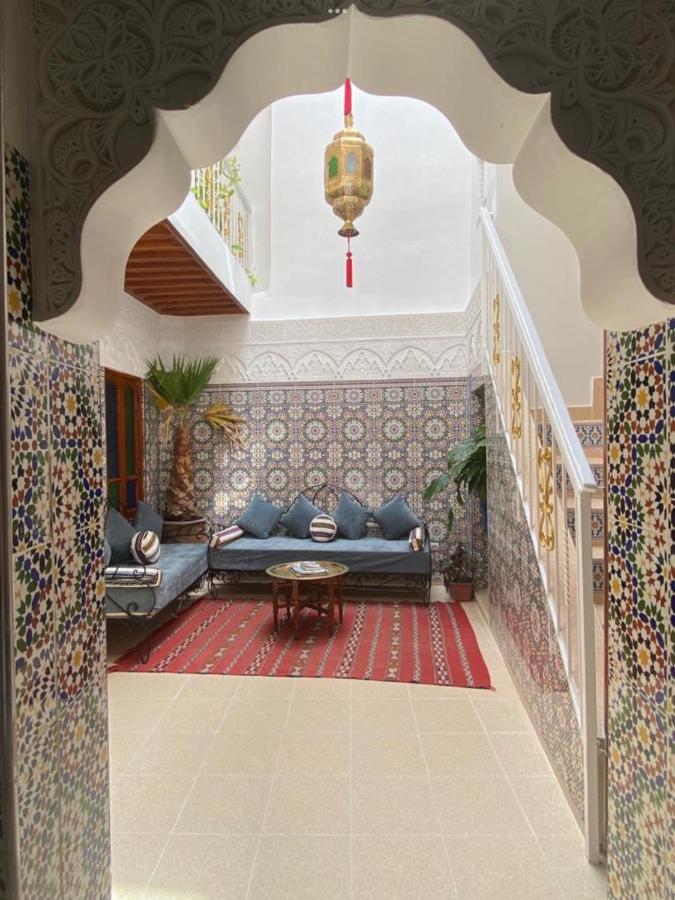 Dar Dikrayat 3*