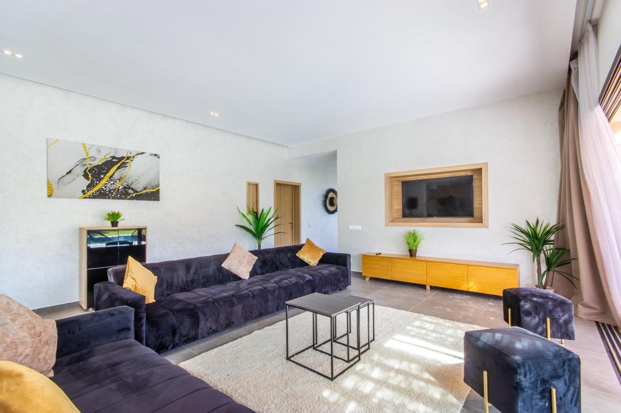 H Piscine Privée Sans Vis à Vis Villa *