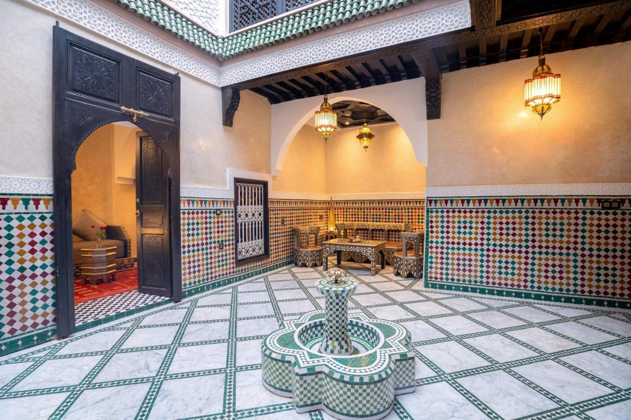 Mazaj Riad *