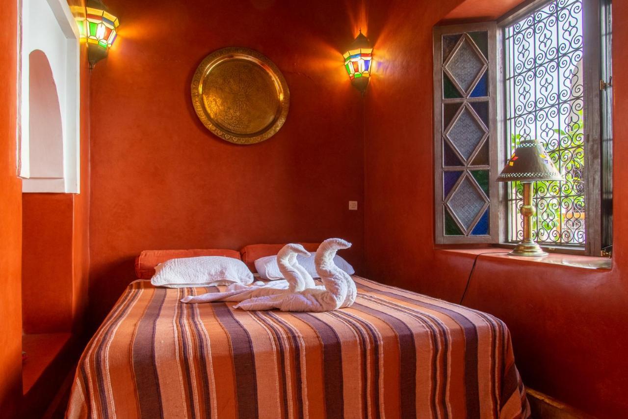 Riad Le Jardin De Lea, Suites&spa Couette-café
