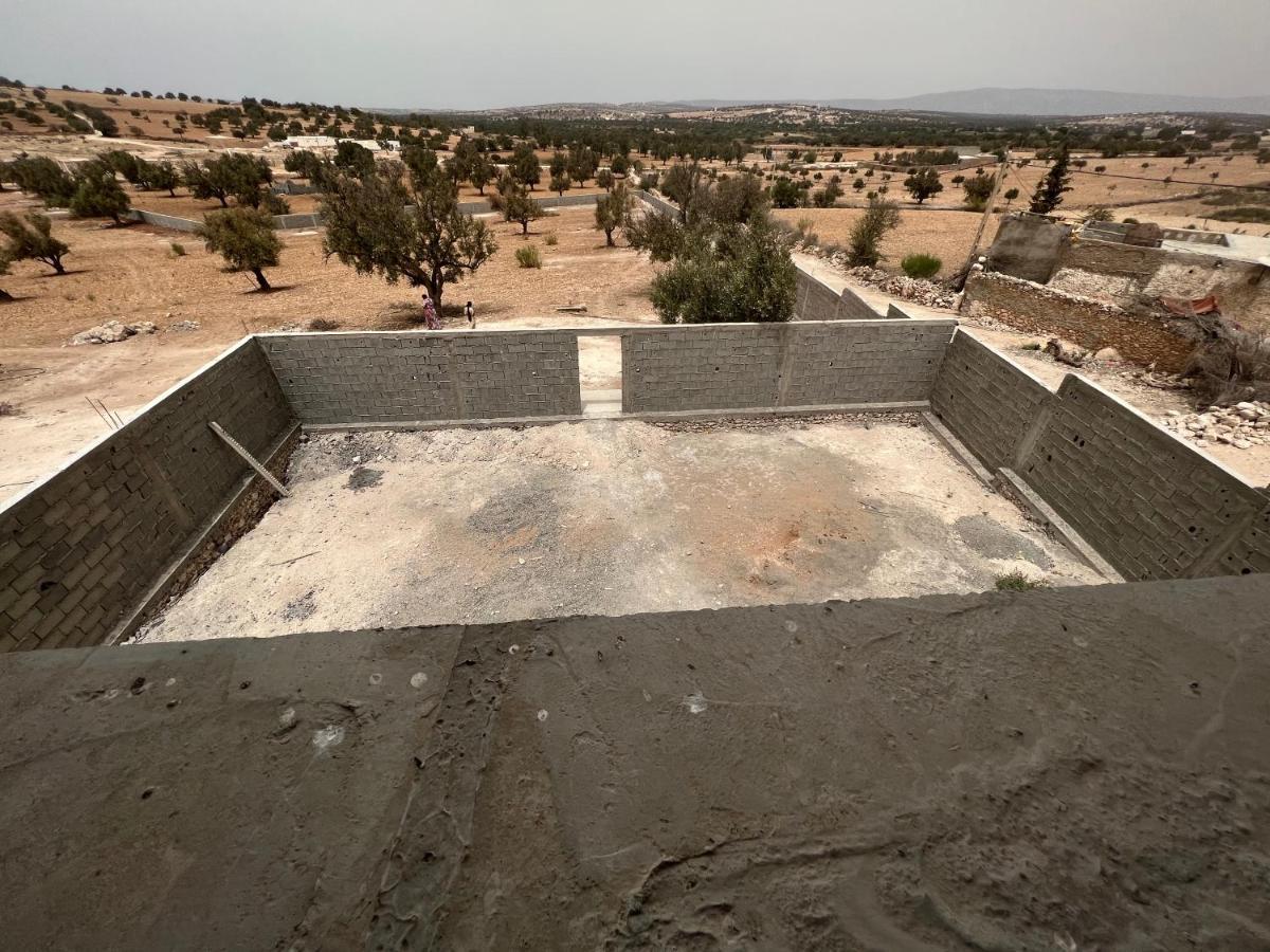 A Vendre Avec Terrain De Surface 17000 M Villa