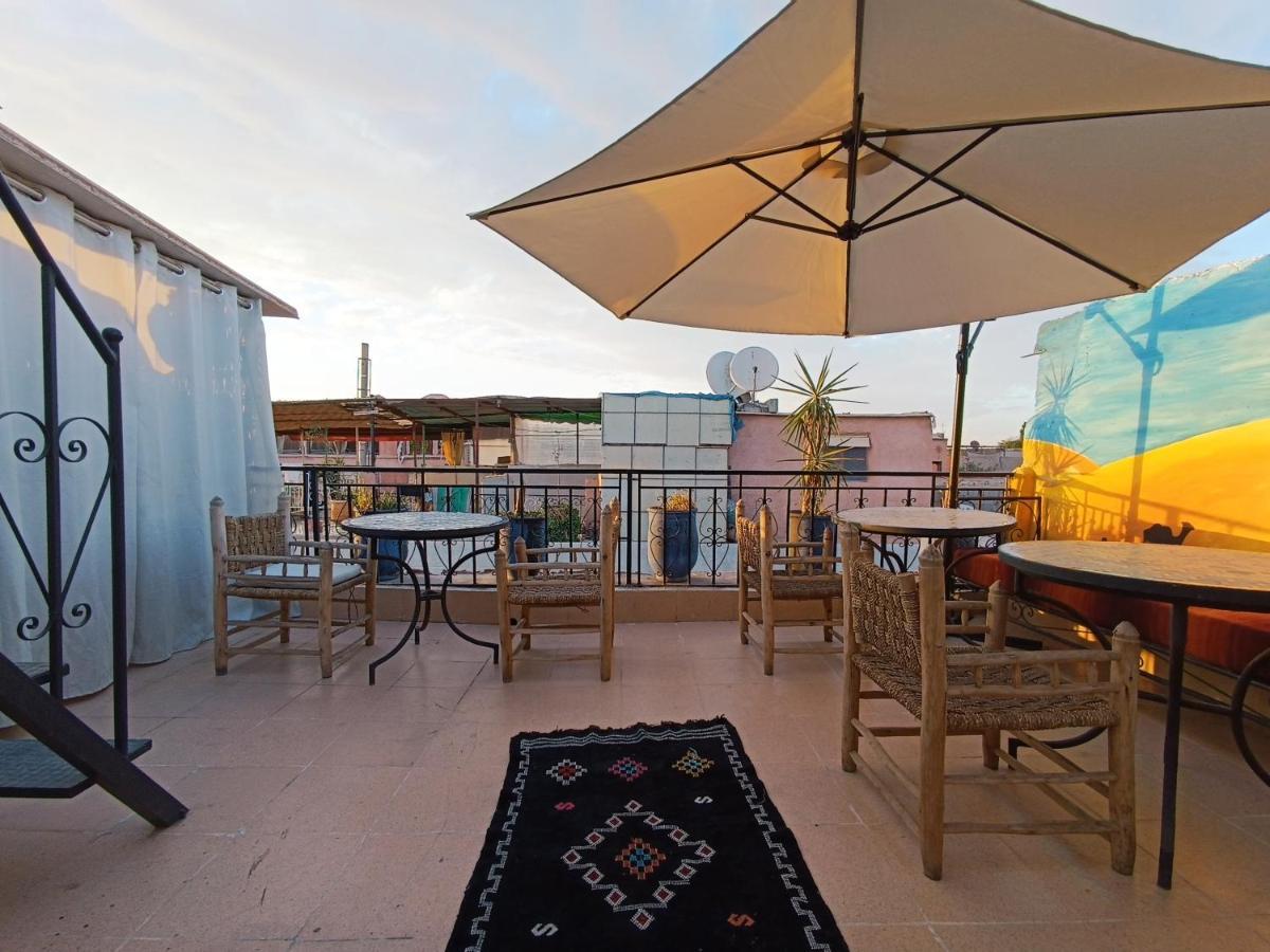 Terrace House 88 Hostal *