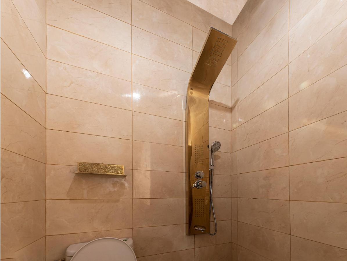 Oumnia - Emplacement - En Entier - Jacuzzi Marrakesh