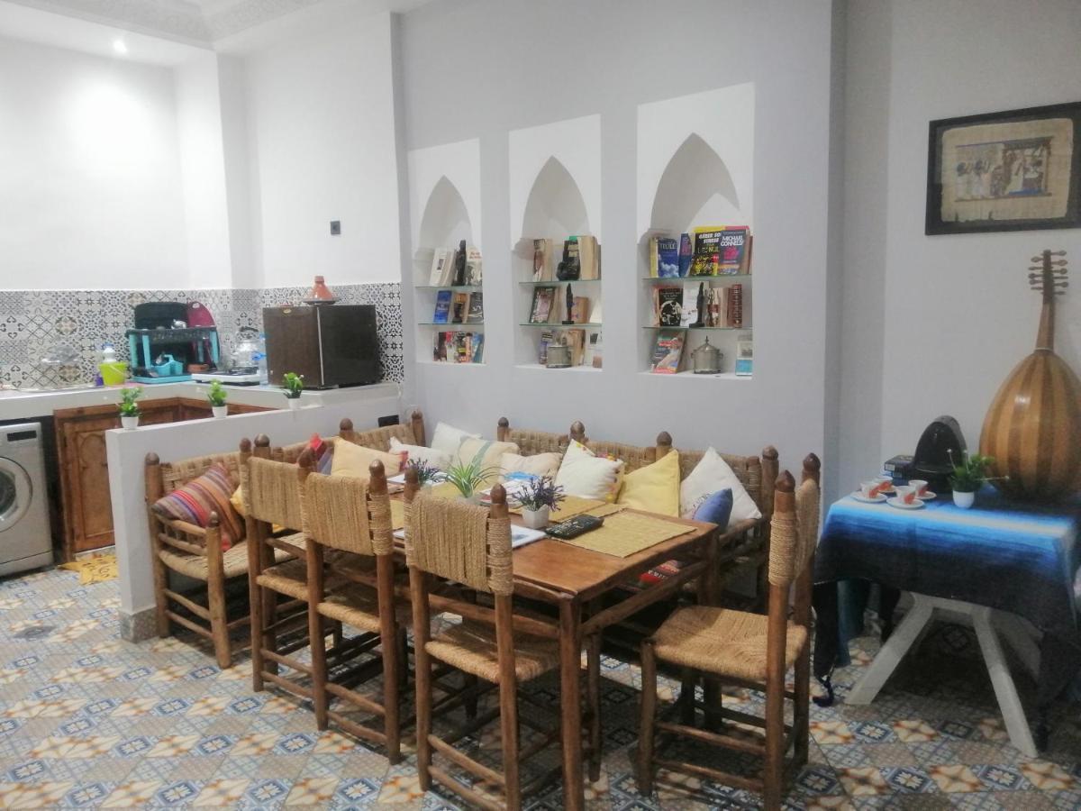 Hostel Laksour