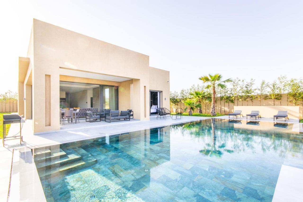 California, Sans Vis A Vis, Piscine Chauffee, Spa, *
