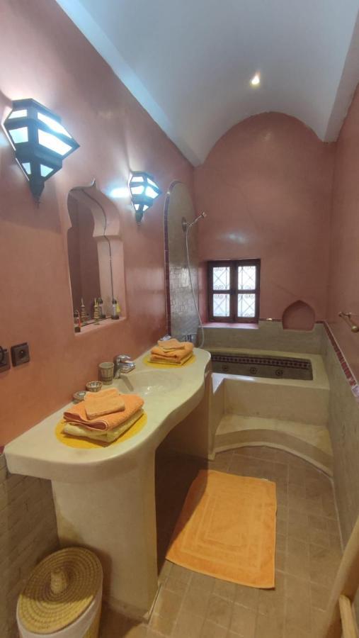 Dar Naai Privatif 3 Chambres 6 Pers Place Jemma El Fna *