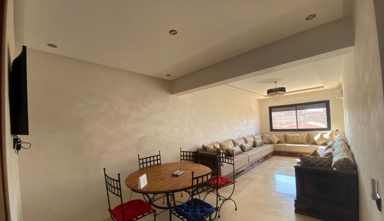 Cosy Gueliz Avec Piscine Appartement *