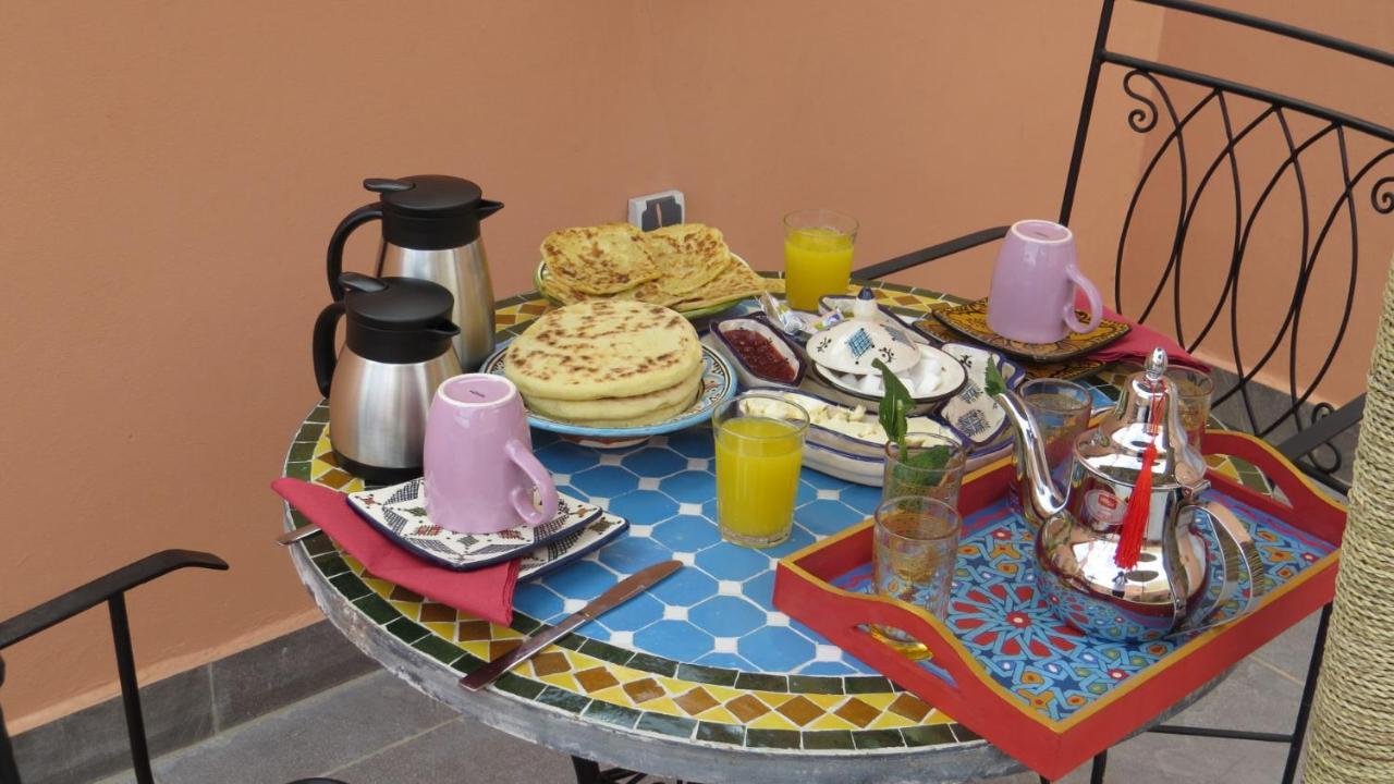 Almaghrib Riad *