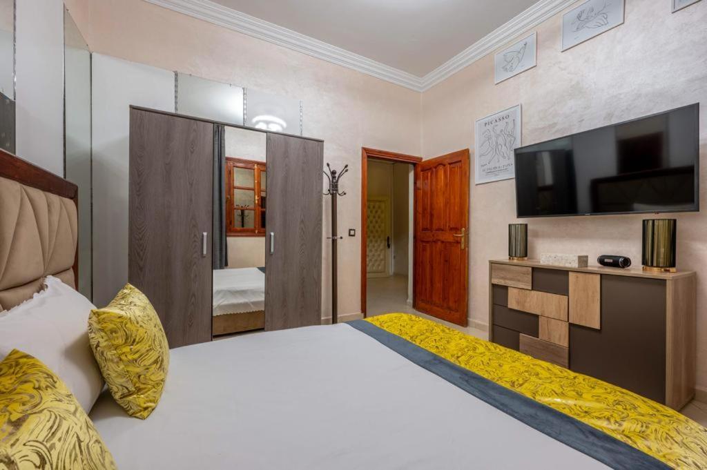 Targa Villa *