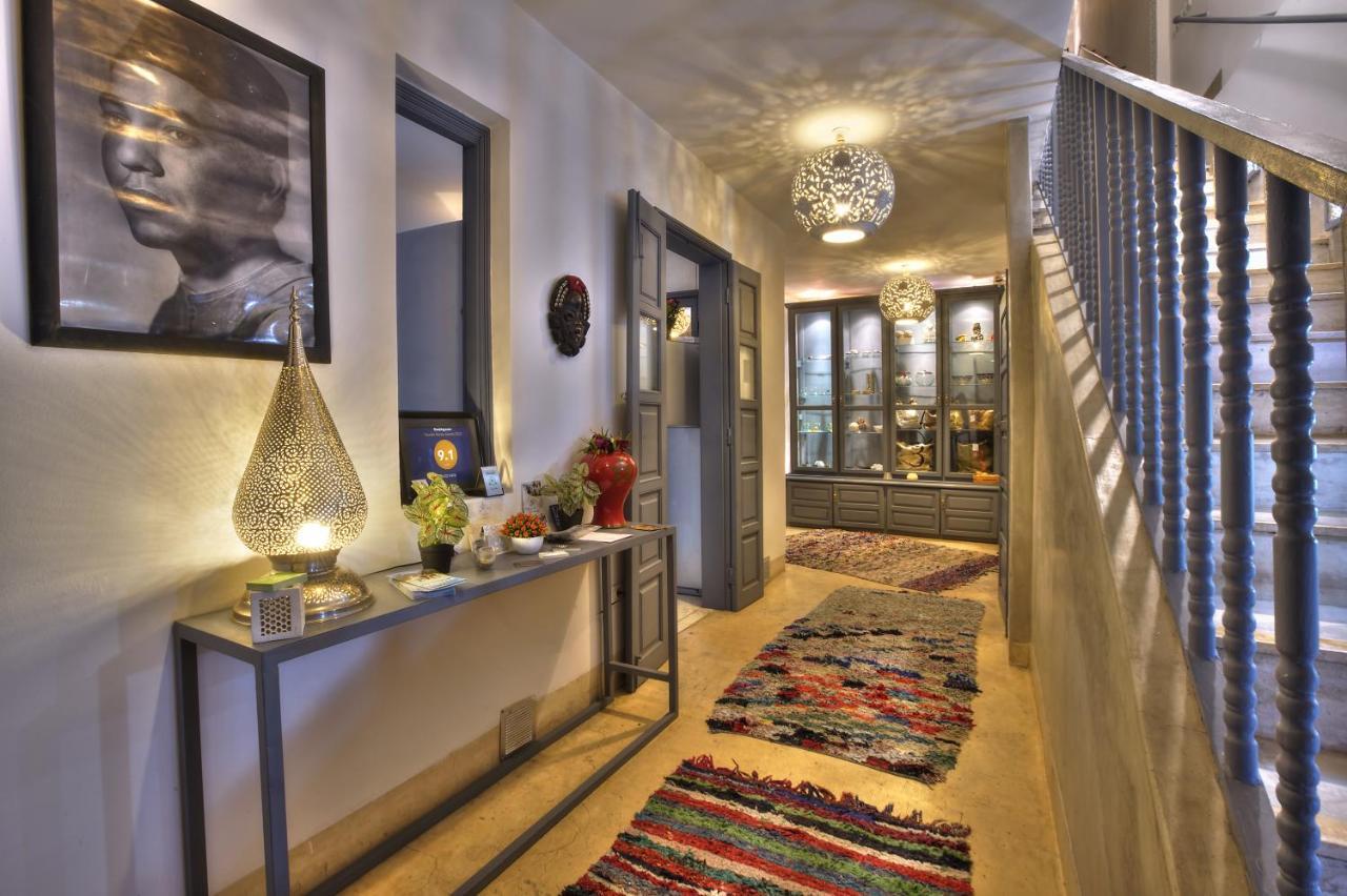 Riad Awa